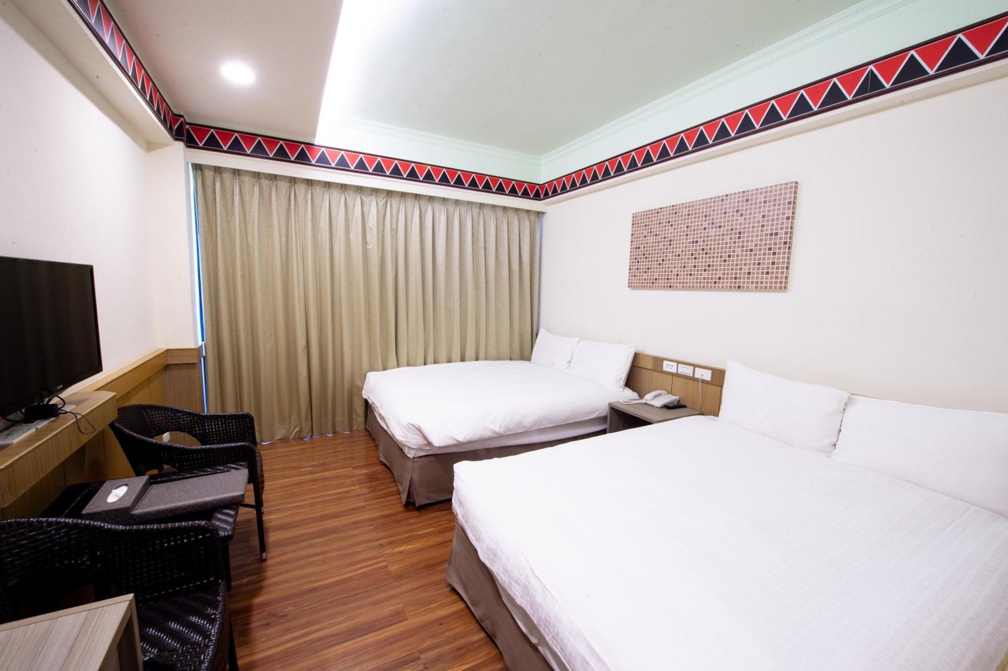 Classic Hotel Shvatan Nantou Bagian luar foto