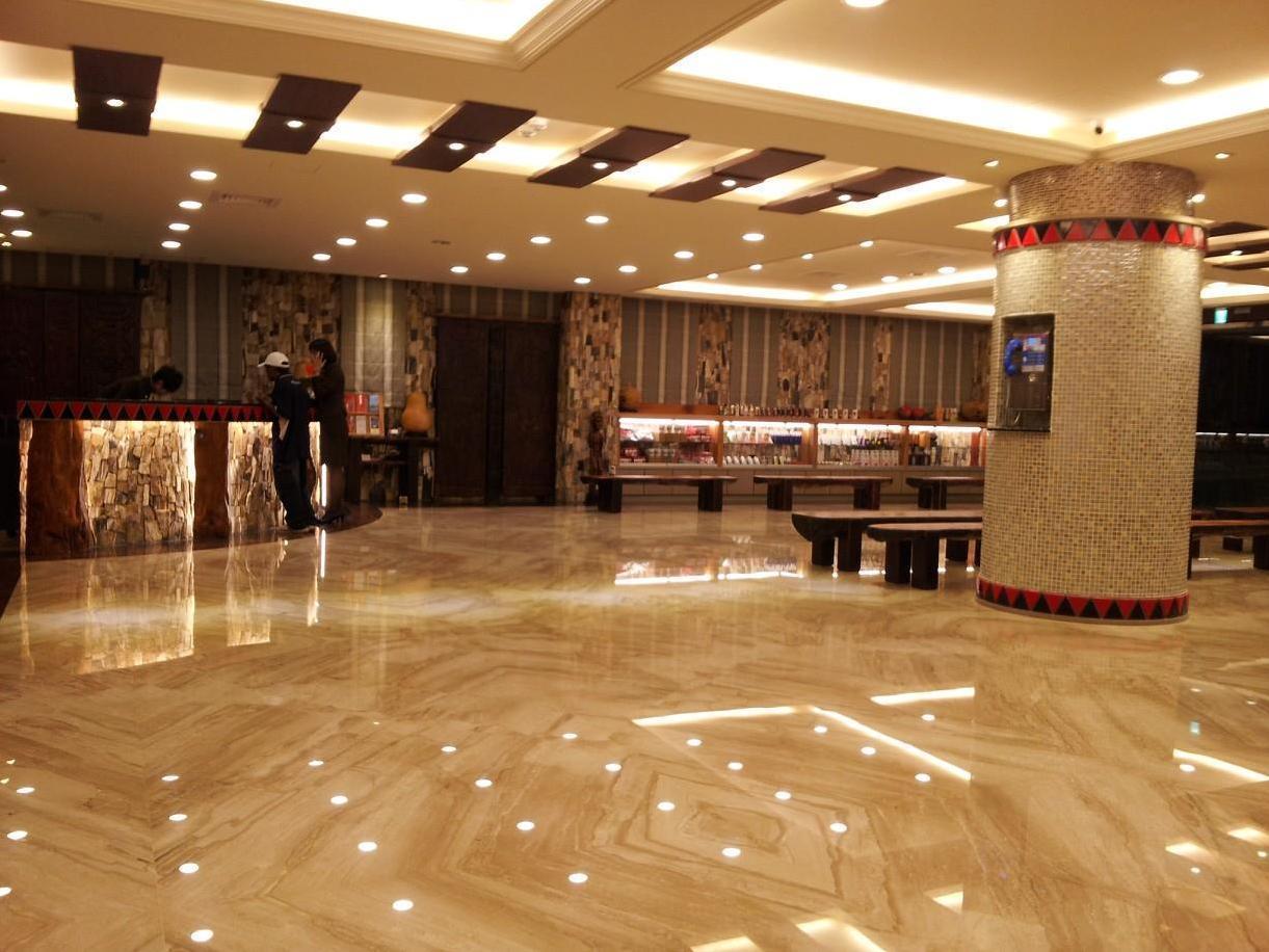 Classic Hotel Shvatan Nantou Bagian luar foto